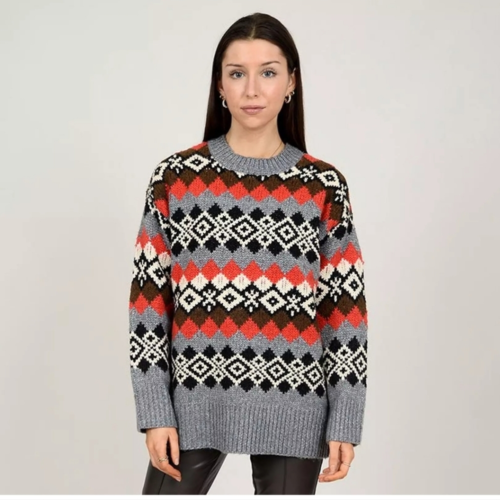 The Oak & Ivy CHALET Crew Sweater